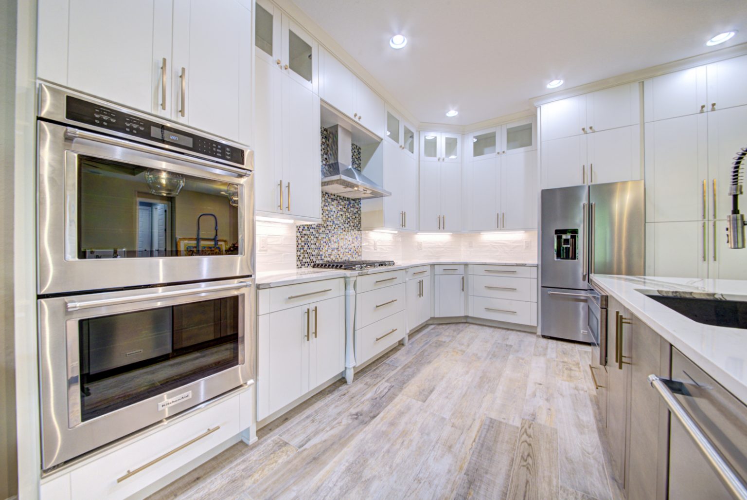 Custom Kitchen And Bathroom Cabinets And Countertops By Hammond